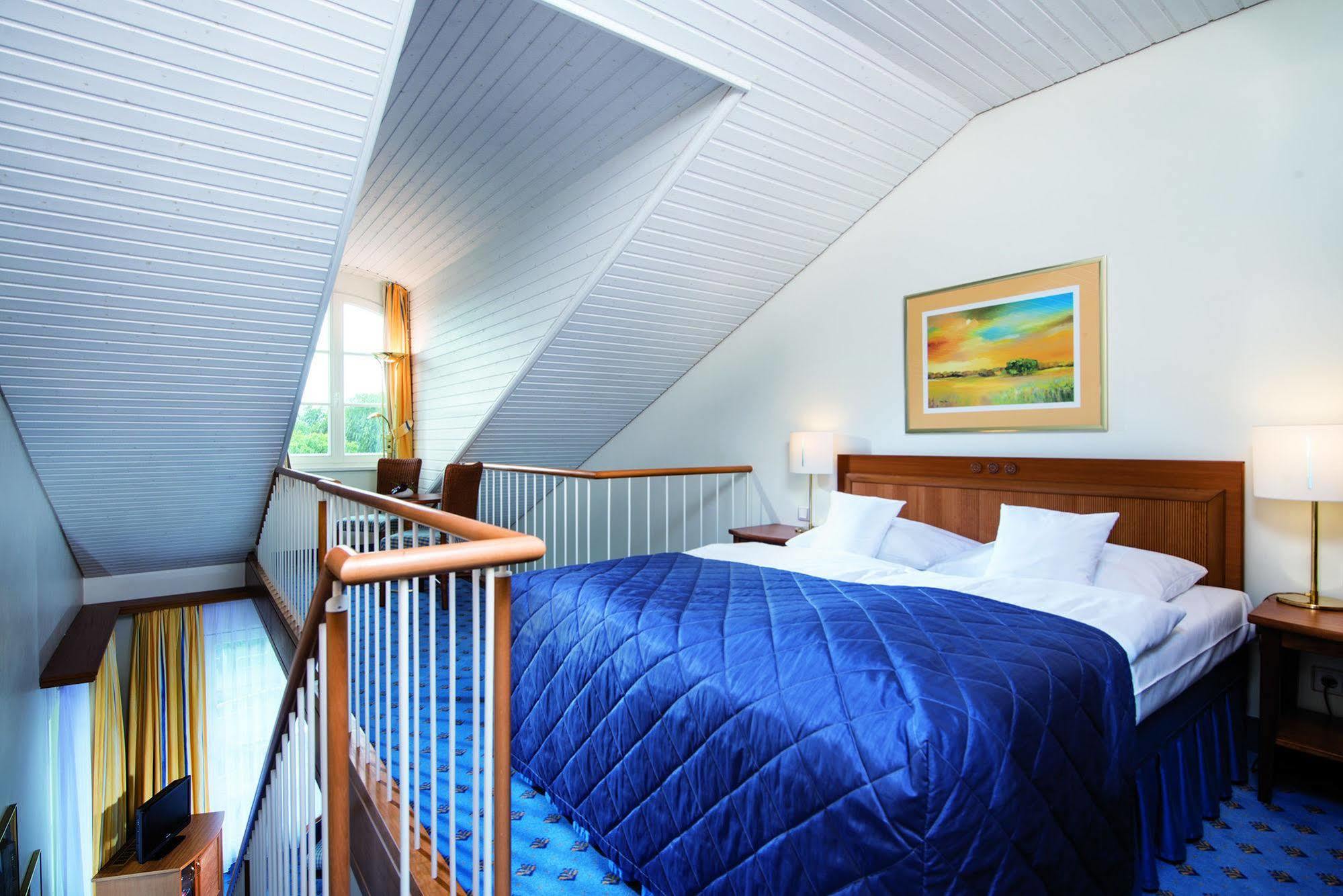 Hotel Kleine Strandburg - Adults Only Zinnowitz Exterior photo